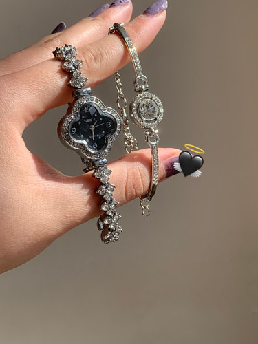 ست ساعت و دستبند زنانه رنگ مشکی استیل رنگ ثابت مدل Time4U